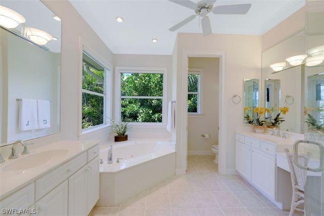880 Limpet Drive, House other with 4 bedrooms, 3 bathrooms and null parking in Sanibel FL | Image 15