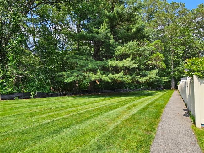 0 - 403 Windsor Dr, Condo with 2 bedrooms, 2 bathrooms and 1 parking in Framingham MA | Image 31