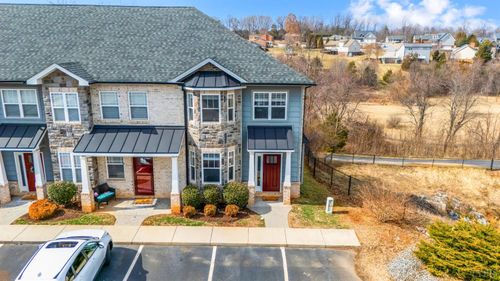 207 Capstone Dr, Lynchburg, VA, 24502-5165 | Card Image