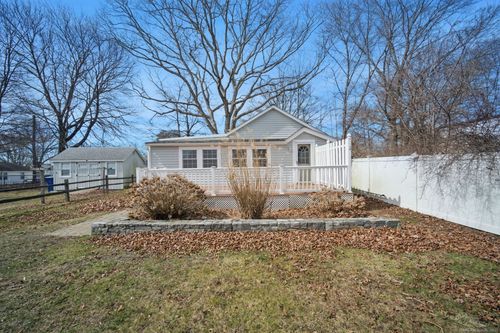 5 Hartford Ave, Old Lyme, CT, 06371-2226 | Card Image