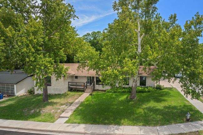 2101 Vanderbilt Ln, House other with 3 bedrooms, 2 bathrooms and null parking in Austin TX | Image 28