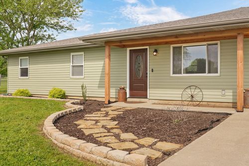 1452 Slagle Rd, Bolivar, MO, 65613-8495 | Card Image
