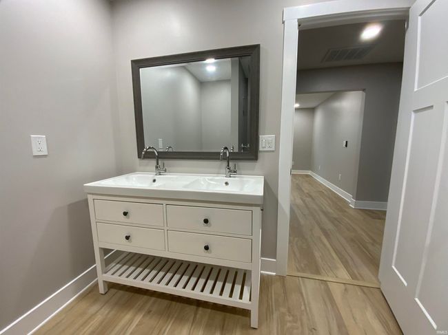 4127 N Us Highway 35, House other with 4 bedrooms, 3 bathrooms and null parking in Royal Center IN | Image 24