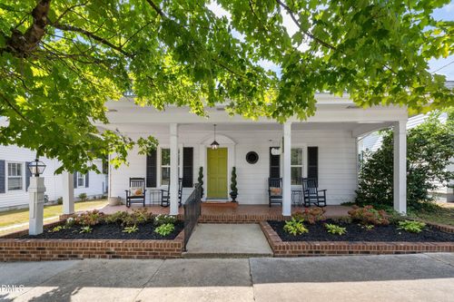 303 W Parrish Dr, Benson, NC, 27504-1649 | Card Image