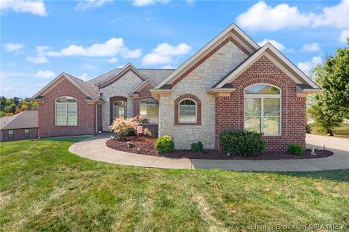 3705 Gracie Ct, Floyds Knobs, IN, 47119-9783 | Card Image