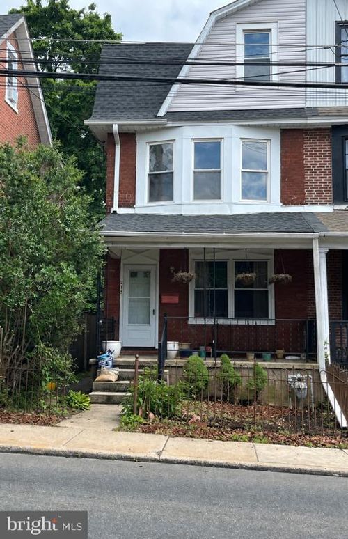 213 Ardmore Ave, ARDMORE, PA, 19003-1303 | Card Image