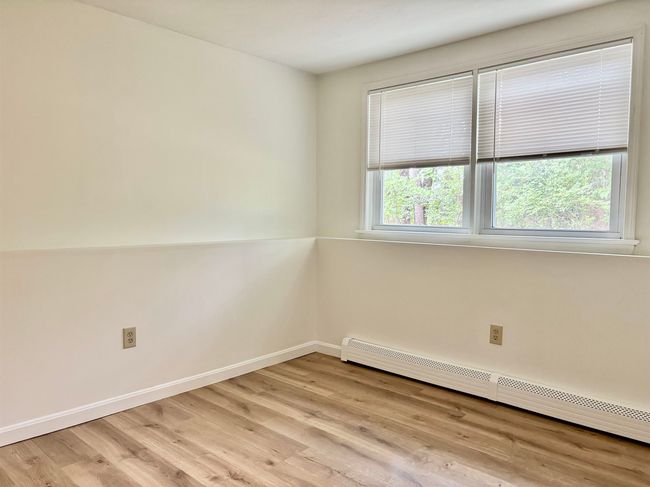 APT-1 - 210 Circle Rd, Condo with 2 bedrooms, 1 bathrooms and null parking in Manchester NH | Image 13