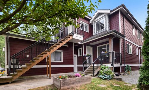 3-40137 Government Rd, Squamish, BC, V8B0N7 | Card Image