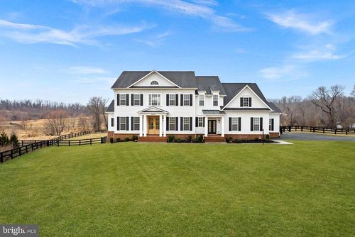 35639 Creeks Edge Ln, PURCELLVILLE, VA, 20132-3884 | Card Image