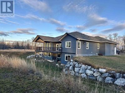 6549 Jones Rd, House other with 3 bedrooms, 3 bathrooms and null parking in Vanderhoof BC | Image 2