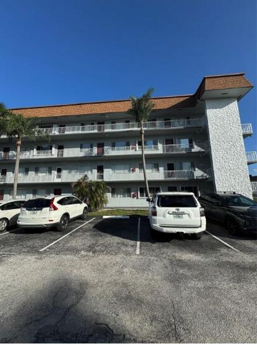 302-6289 Lear Dr, Lake Worth, FL, 33462-6421 | Card Image