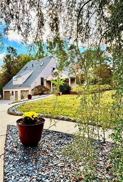 3810 Galloway Dr Ne, Roswell, GA, 30075-2613 | Card Image