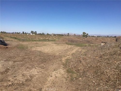 0 Palmdale Rd, Phelan, CA, 92371 | Card Image