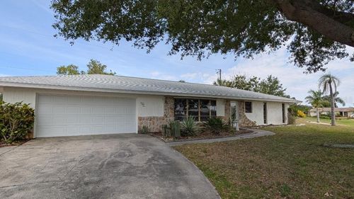 355 Spring Lake Blvd Nw, PORT CHARLOTTE, FL, 33952-7847 | Card Image