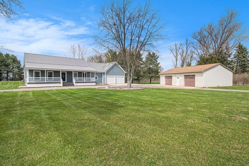 10036 Baldwin Rd, Gaines, MI, 48436-9709 | Card Image