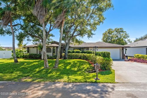 658 Binney St Ne, Palm Bay, FL, 32907-3117 | Card Image