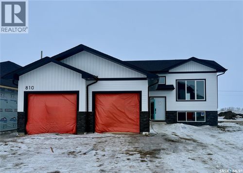 810 Ballesteros Cres, Warman, SK, S0K4S4 | Card Image