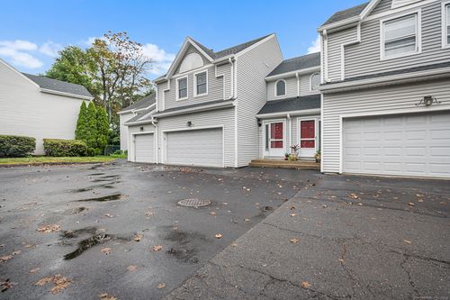 apt-23-2445 Park Ave, Bridgeport, CT, 06604-1435 | Card Image