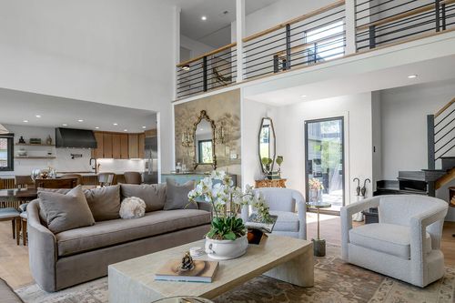 2005 Lakeside Dr, Lexington, KY, 40502-3016 | Card Image