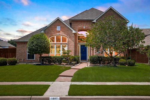 1807 Meadowcove Dr, Richardson, TX, 75081-2173 | Card Image