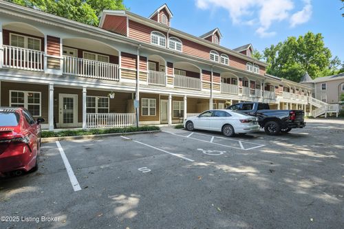 apt-105-225 Crescent Hill Pl, Louisville, KY, 40206-2479 | Card Image