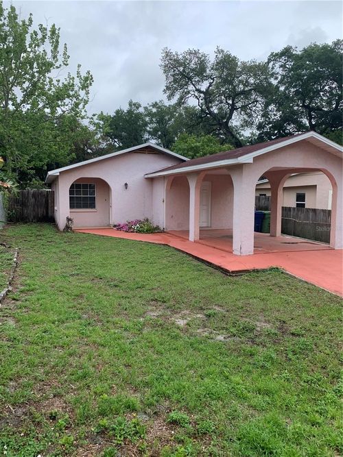 2217 W Woodlawn Ave, TAMPA, FL, 33607-6911 | Card Image