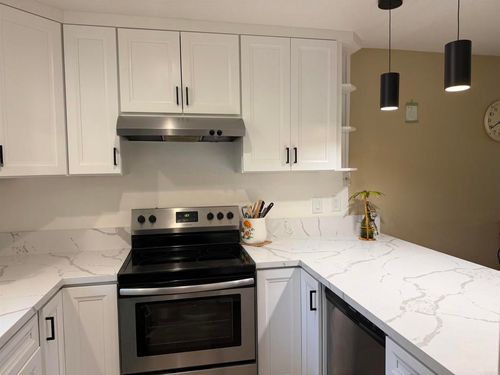 160 E St, Chula Vista, CA, 91910-2946 | Card Image