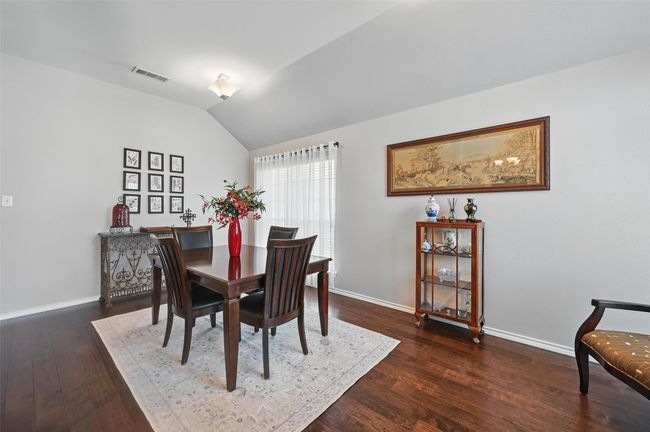Formal dining | Image 5