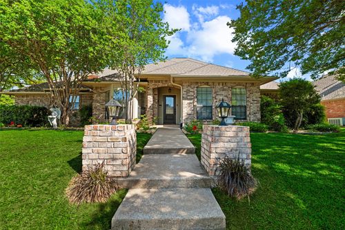 6004 Lakehurst Dr, Arlington, TX, 76016-1000 | Card Image