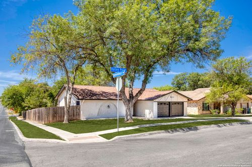 5834 Valley Pt, San Antonio, TX, 78233-5142 | Card Image
