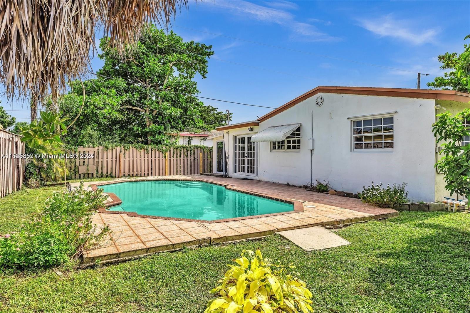 28th Ave, Fort Lauderdale, FL 33312