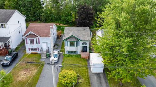 73 Armcrest Dr, Lower Sackville, NS, B4C3Z8 | Card Image