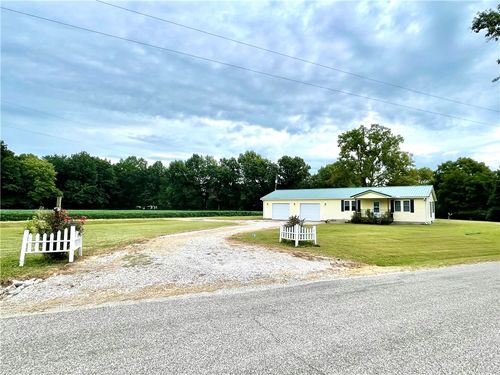 16468 N Baystown Rd, Marshall, IL, 62441-4207 | Card Image