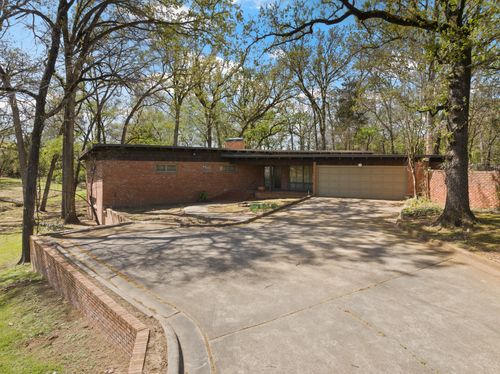 101 Bluebird St, Mt Pleasant, TX, 75455-2101 | Card Image