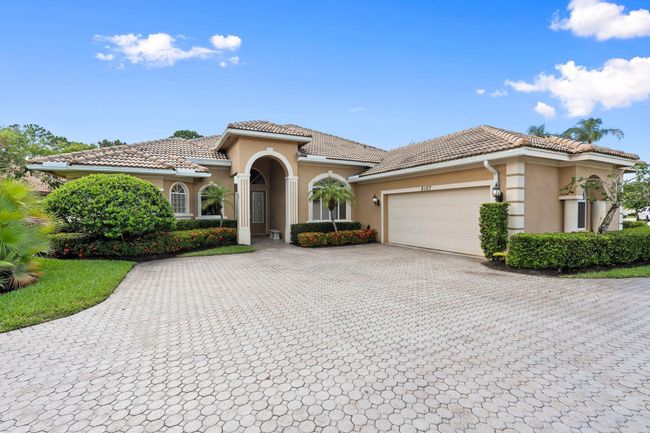 8107 Links Way, House other with 3 bedrooms, 3 bathrooms and null parking in Port St Lucie FL | Image 55
