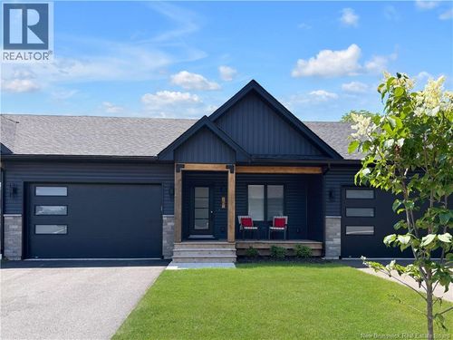 6 Wetmore Blvd, Quispamsis, NB, E2E0Y9 | Card Image