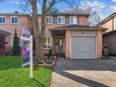 20 Royal Palm Dr, House other with 3 bedrooms, 4 bathrooms and 3 parking in Brampton ON | Image 2