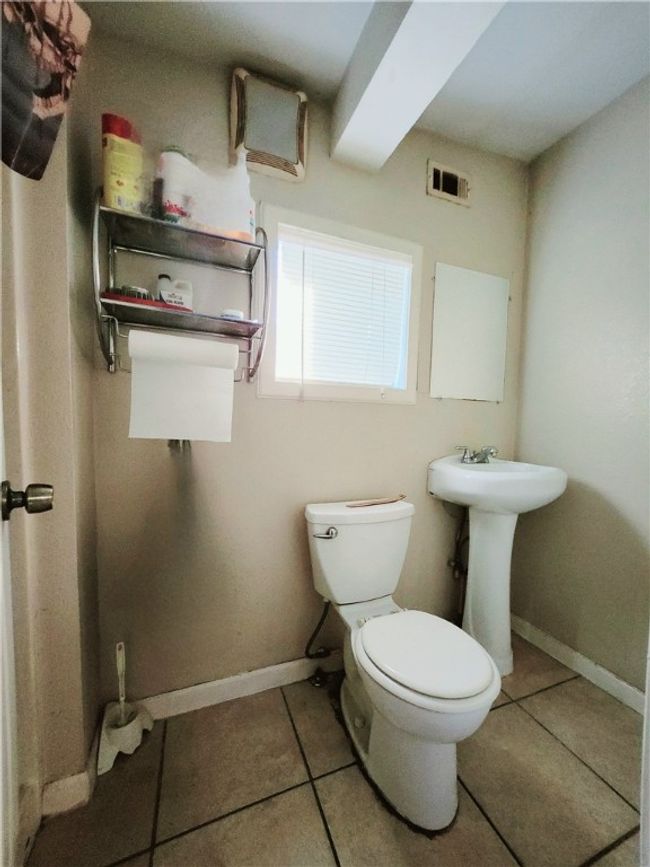 3617 Santa Fe St, House other with 3 bedrooms, 2 bathrooms and null parking in Corpus Christi TX | Image 16