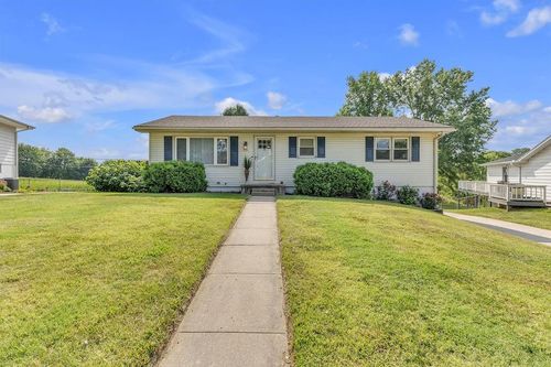1501 Lion Rd, Saint Joseph, MO, 64506-2532 | Card Image