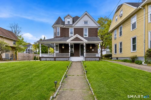 112 Howe Ave, Shelton, CT, 06484-4142 | Card Image