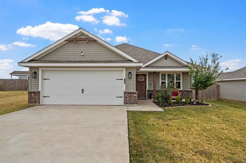 103 Olivia St, Hillsboro, TX, 76645-4303 | Card Image