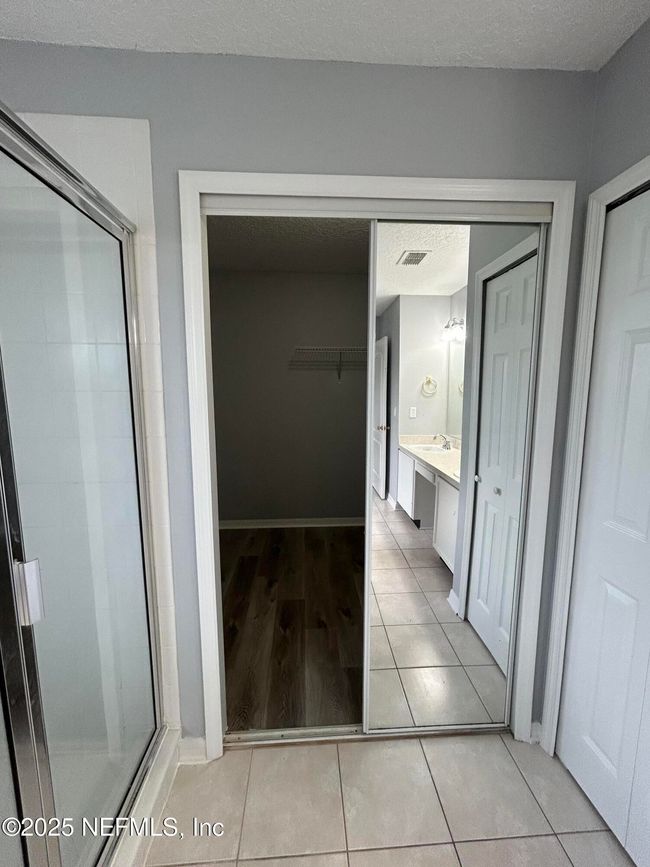 10258 Meadow Pointe Dr, House other with 4 bedrooms, 3 bathrooms and null parking in JACKSONVILLE FL | Image 23