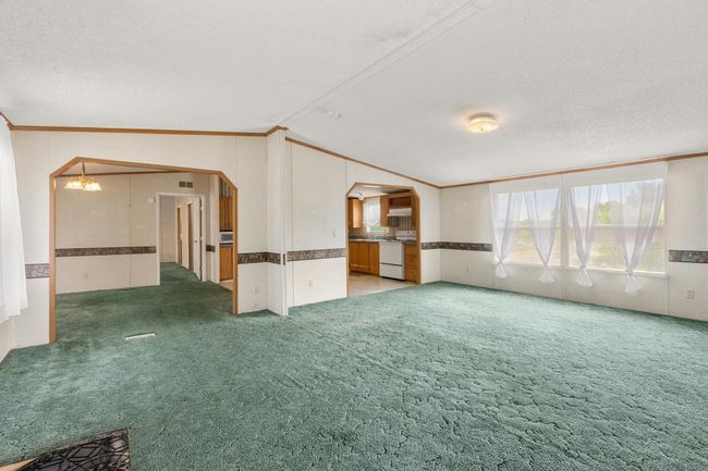 153 Angelia Dr, House other with 3 bedrooms, 2 bathrooms and 4 parking in Cedar Creek TX | Image 8