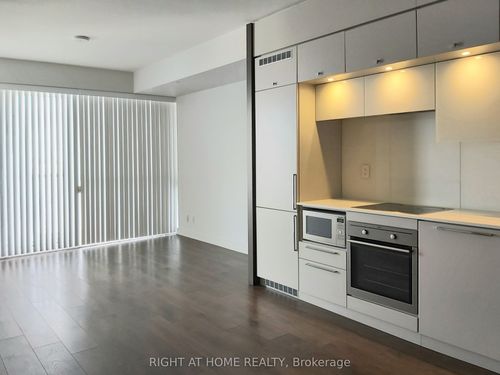 5005-15 Grenville St, Toronto, ON, M4Y0B9 | Card Image