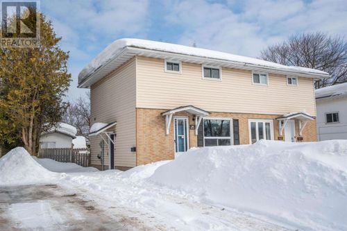 38 Princeton Dr, Sault Ste Marie, ON, P6B5T6 | Card Image