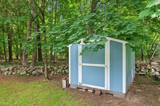 18 Edgewood Rd, House other with 5 bedrooms, 3 bathrooms and 4 parking in Westwood MA | Image 33