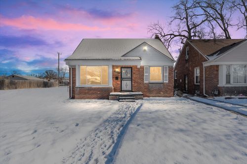 18926 Ashton Ave, Detroit, MI, 48219-2955 | Card Image