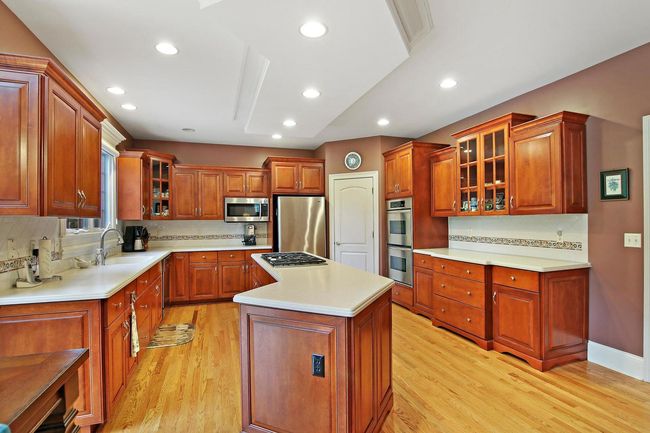 7N642 Wagontire Rd, Home with 4 bedrooms, 5 bathrooms and null parking in St. Charles IL | Image 10
