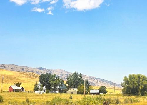 39042 Clover Flat Rd, Paisley, OR, 97636-9727 | Card Image