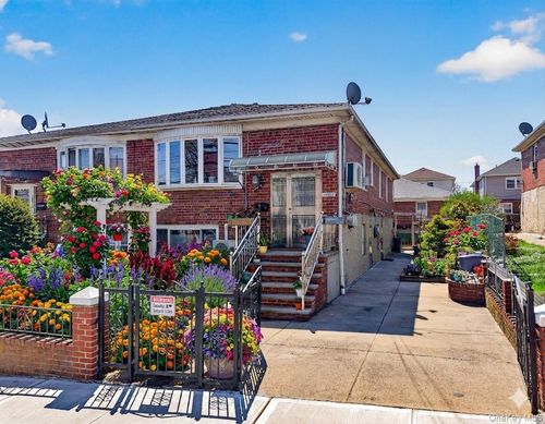 12816 23rd Avenue, New York, NY, 11356 | Card Image